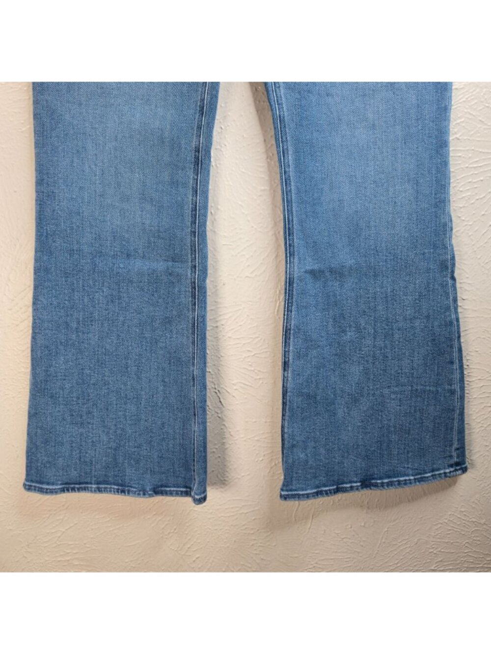 Quince Luna Stretch Flare Jeans Sz 32 High Rise Minimalist Light Blue Wash Denim - Picture 5 of 9